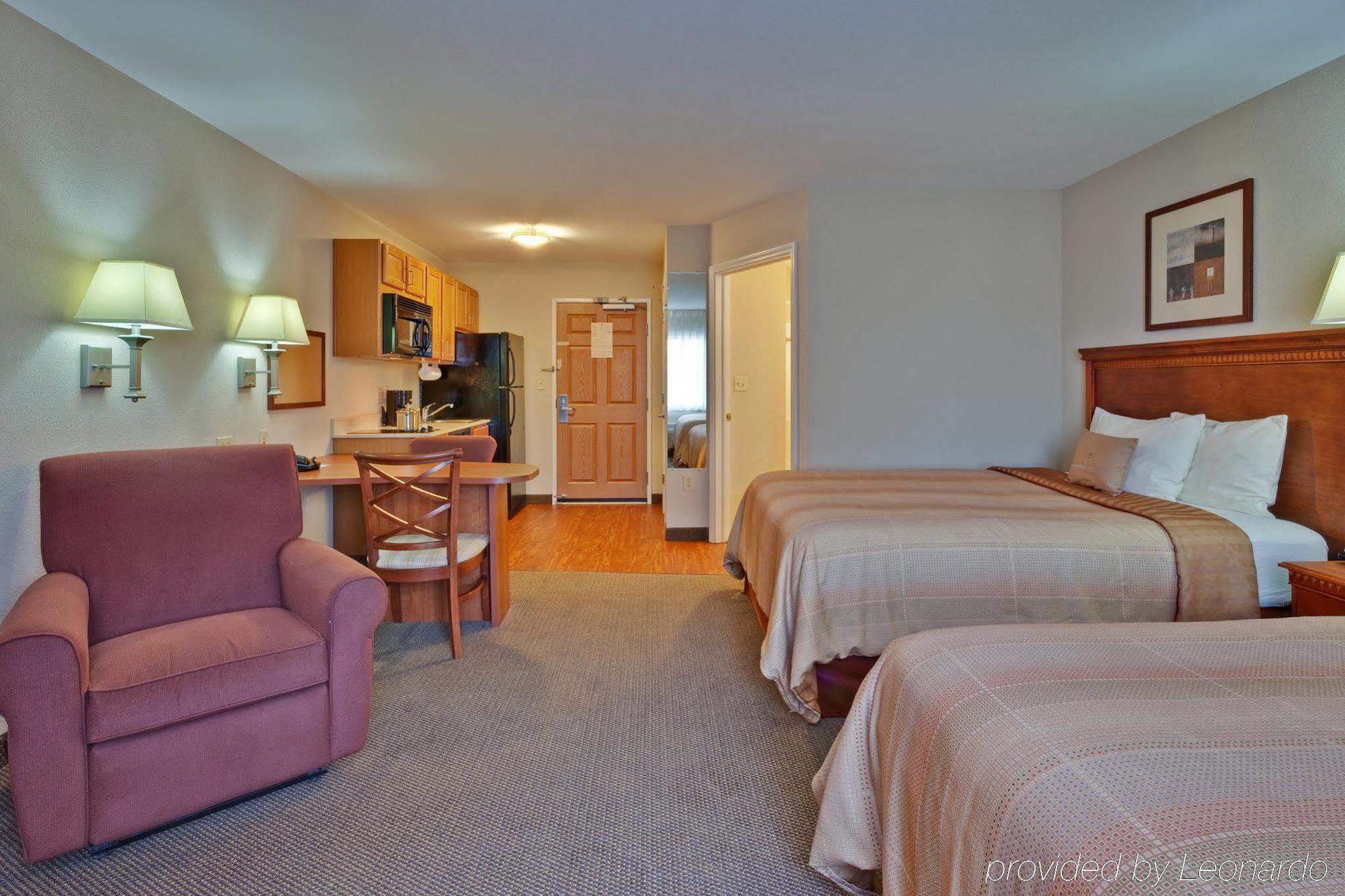 Hotel Candlewood Bowling By Ihg 2*